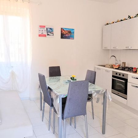 House Miriam Lägenhet Reggio di Calabria Exteriör bild